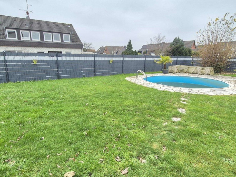 Garten Doppelhaush�lfte Oberhausen