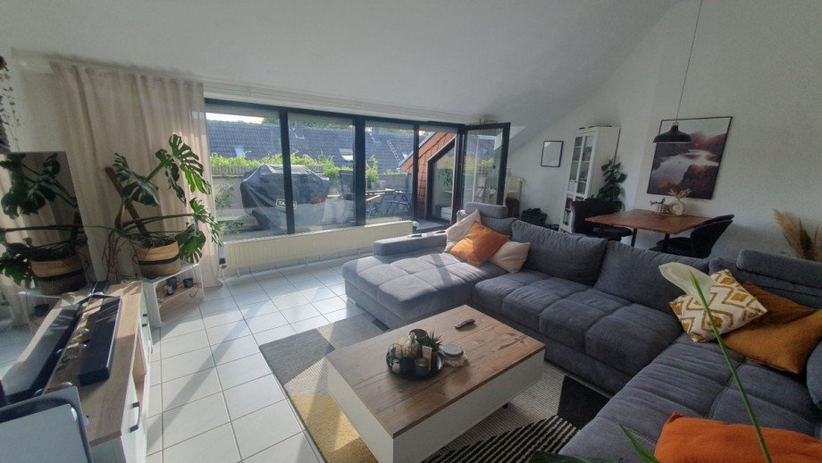 Wohnzimmer Dachgeschosswohnung Oberhausen
