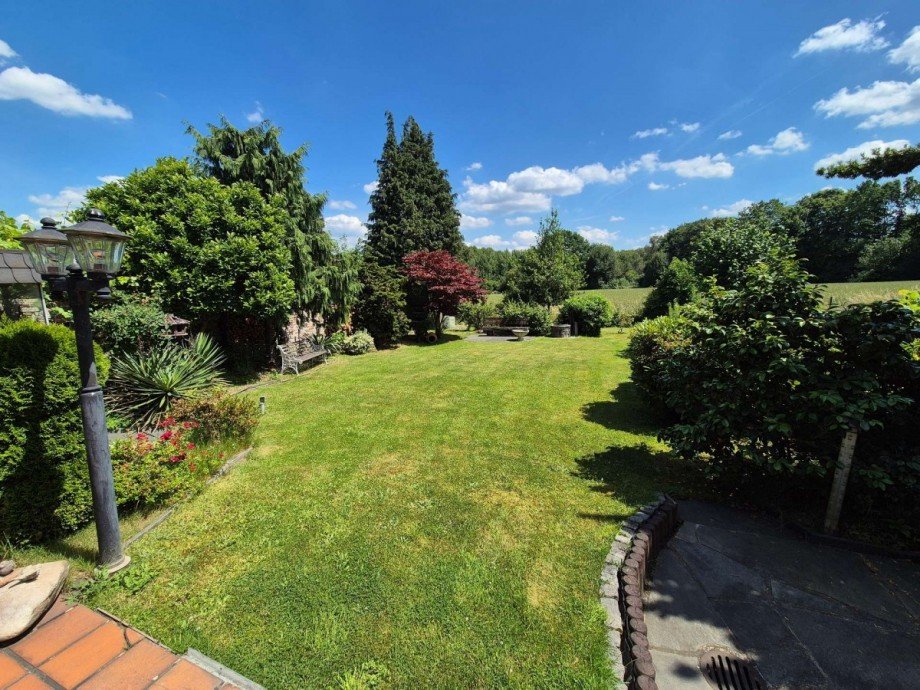 Garten Doppelhaush�lfte Oberhausen