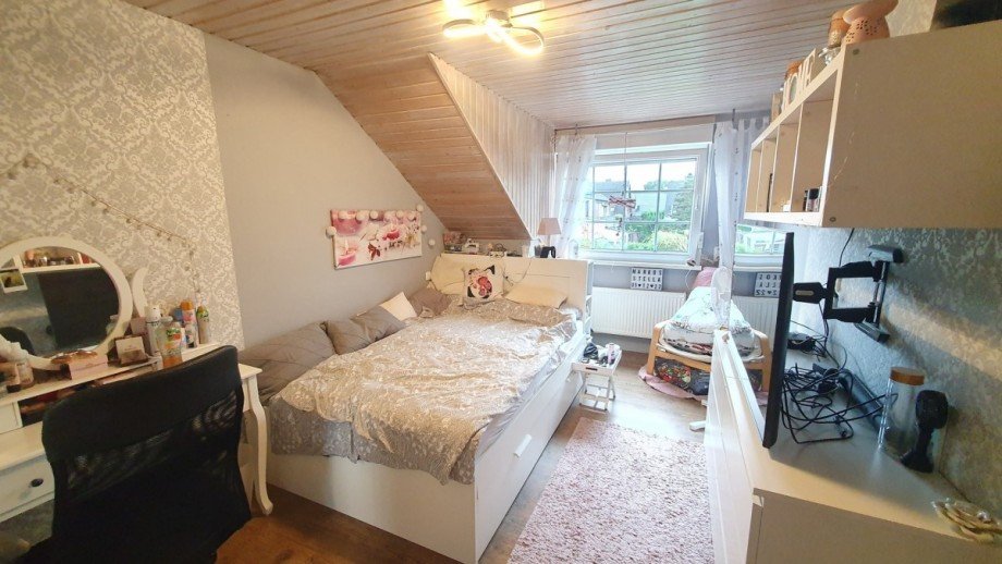 Kind Reihenhaus Dinslaken