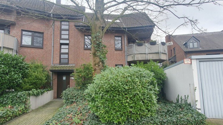 Au�en Oberhausen Etagenwohnung Verkauft! Zusammen oder getrennt nutzbar: 2 ETWs mit Blick ins Gr�ne!
