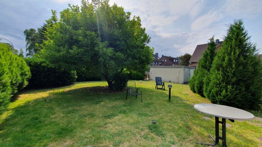 Garten Doppelhaush�lfte Oberhausen
