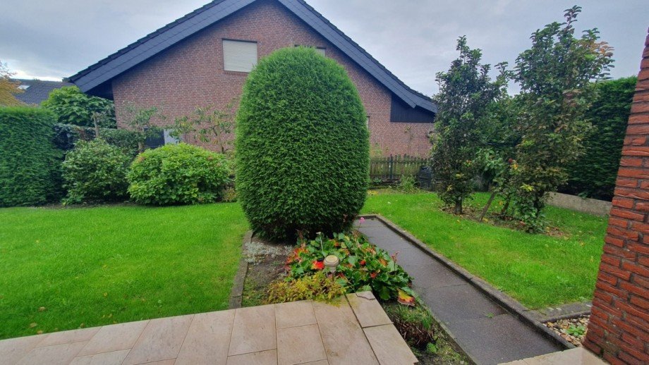 Garten Zweifamilienhaus Hamminkeln