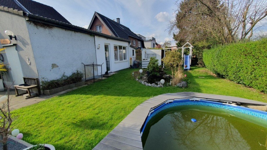 R�ckansicht Anbau Einfamilienhaus Oberhausen