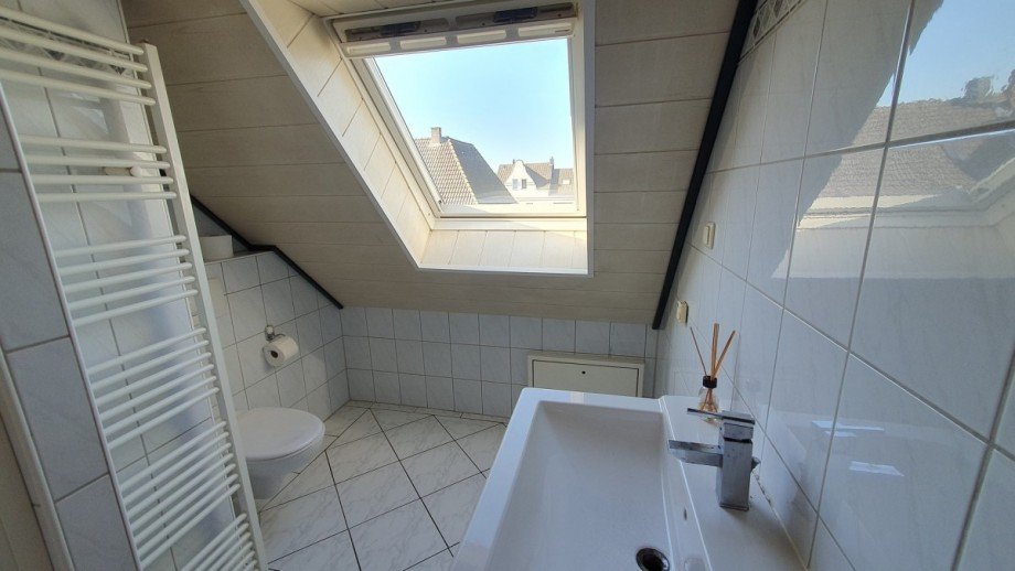 Bad Dachgeschosswohnung Dinslaken