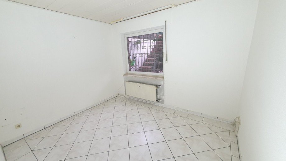 Schlafzimmer Souterrain Erdgeschosswohnung Duisburg