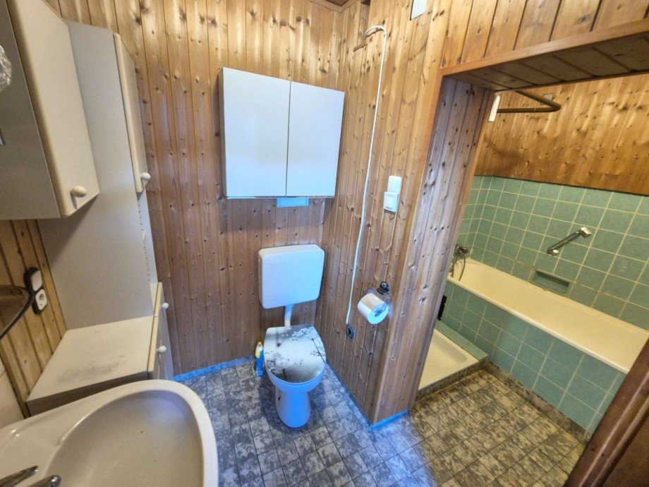 Bad EG Reihenhaus Oberhausen