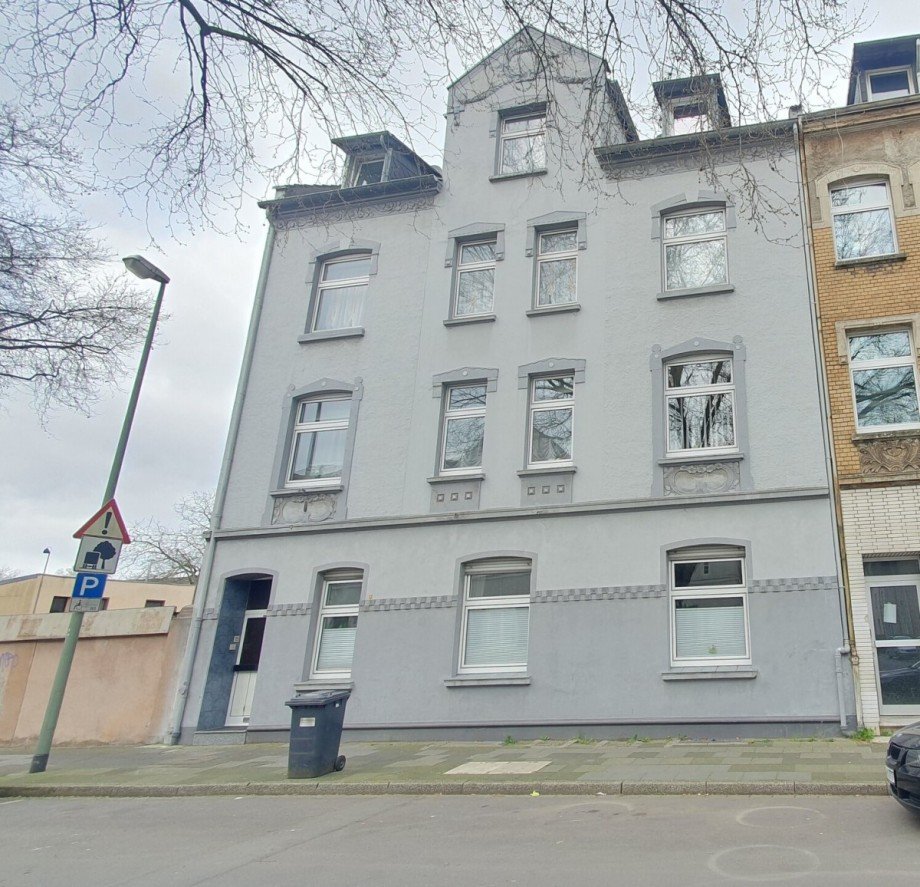 Front Etagenwohnung Duisburg