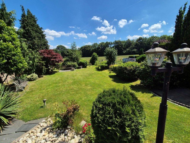 Garten mit Aussicht Oberhausen Doppelhaush�lfte OB-K�nigshardt: Doppelhaus in Feldrandlage - unverbaubarer Blick ins Gr�ne!