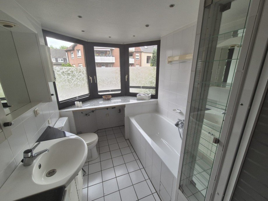 Bad Etagenwohnung Oberhausen