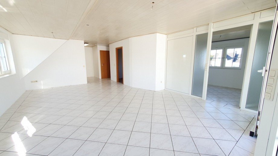 Wohnen aktuell Dachgeschosswohnung Dinslaken