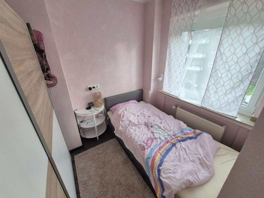 Schlafzimmer OG Zweifamilienhaus Oberhausen