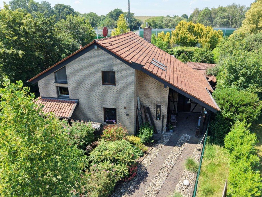 Front Einfamilienhaus Dinslaken
