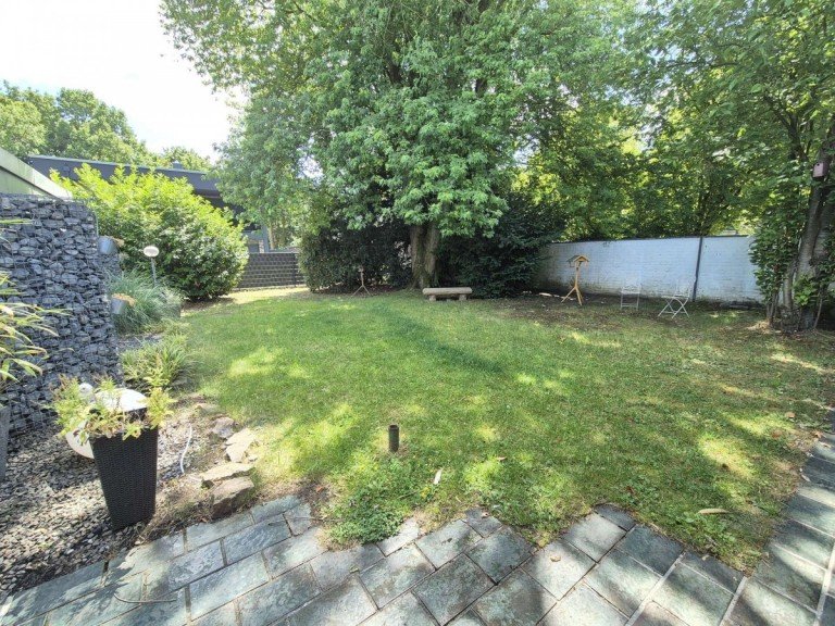 Garten Gelsenkirchen Bungalow VERKAUFT! Renovierter Bungalow mit tollem Garten in GE-Resse!
