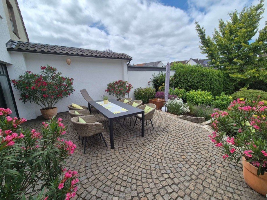Terrasse Doppelhaush�lfte Oberhausen