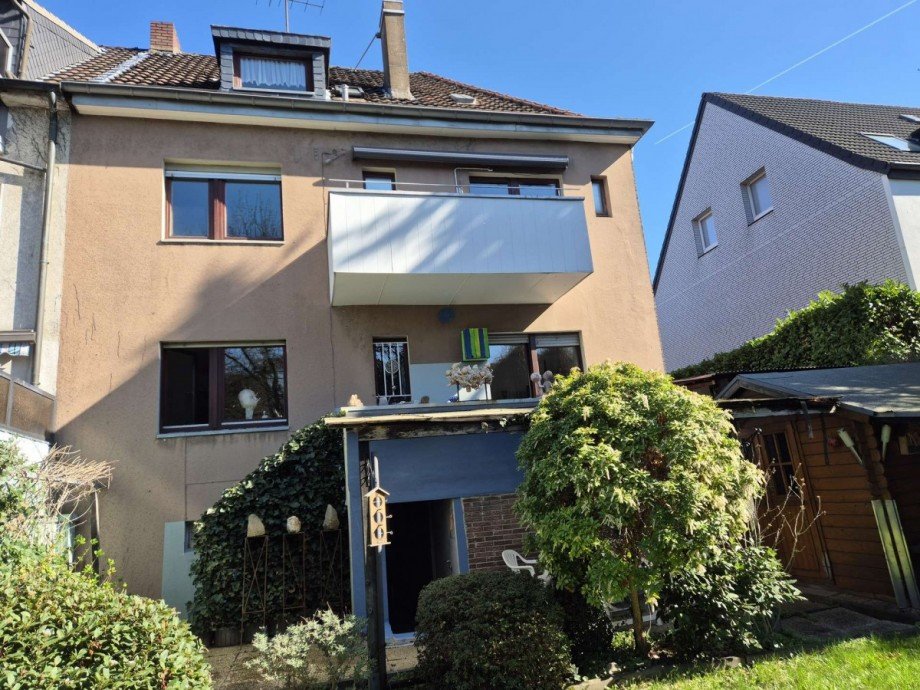 R�ckseite Etagenwohnung Oberhausen