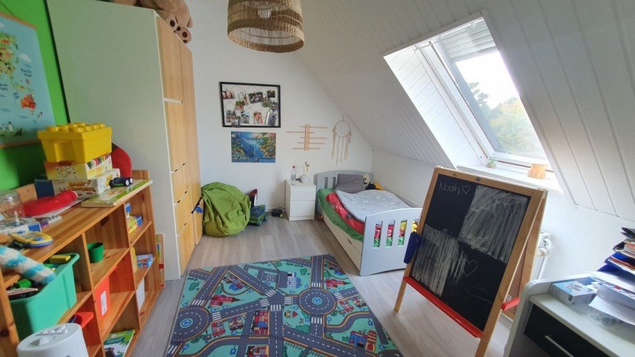 Kind/B�ro Dachgeschosswohnung Oberhausen